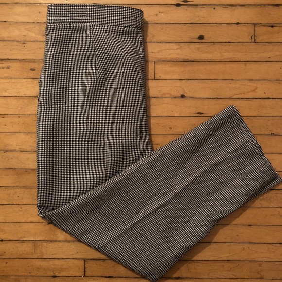 Cropped Houndstooth Trousers - Picture 4 of 4